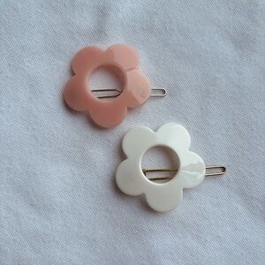 90s pink and white retro flower hair clips barrette